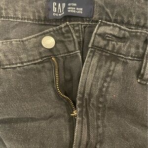 Gap black wash jeans
